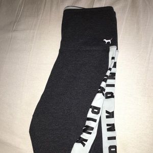 Victoria’s Secret PINK yoga leggings😻